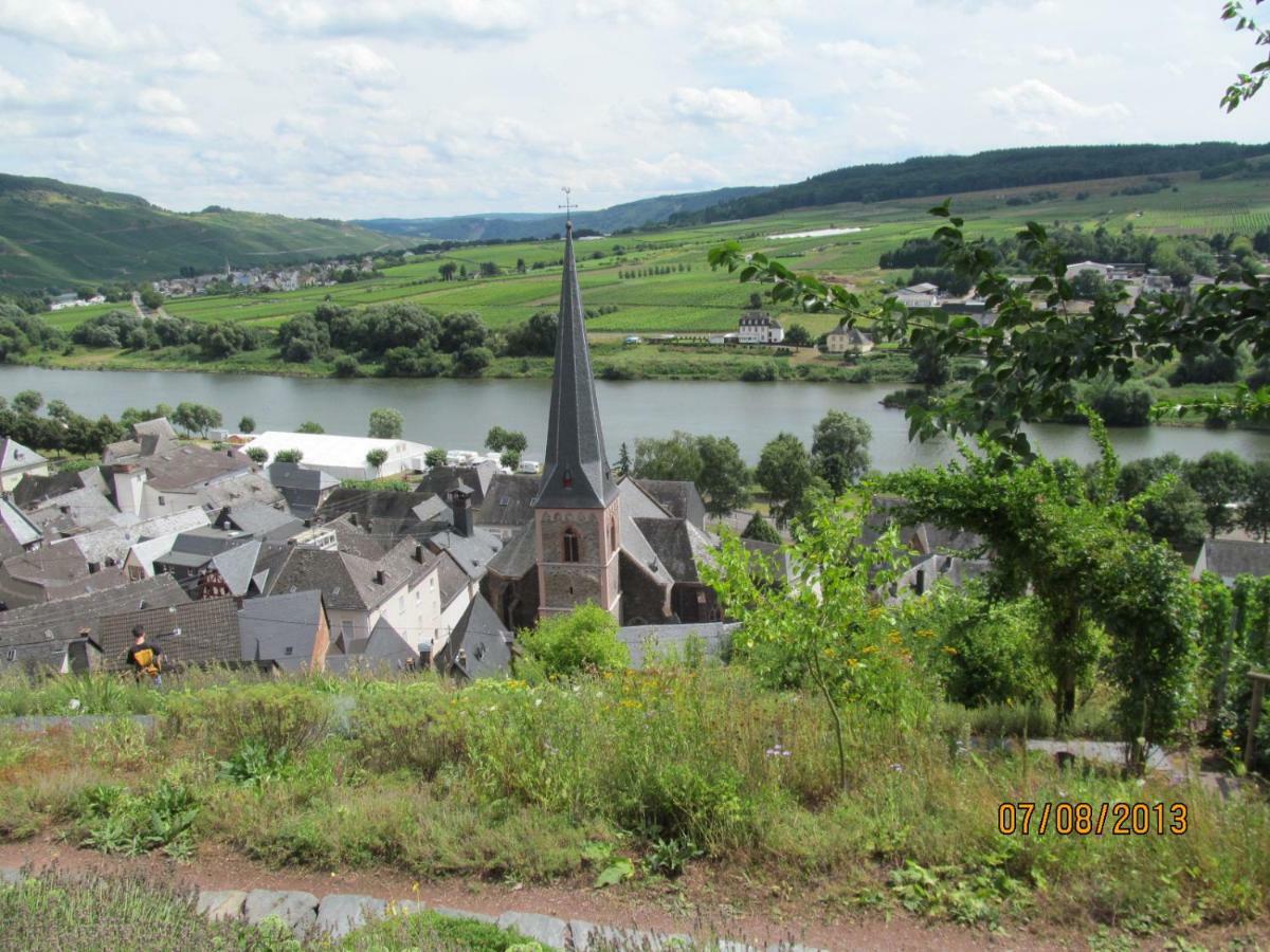 Fewo Ingrid Trossen Ürzig Exterior foto
